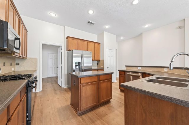 2814 Sage Creek Court, Richmond, TX 77406