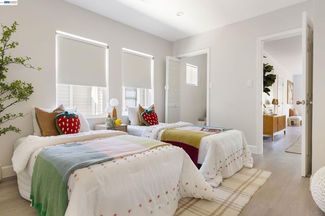 3954 Forest Hill Ave, Oakland, CA 94602