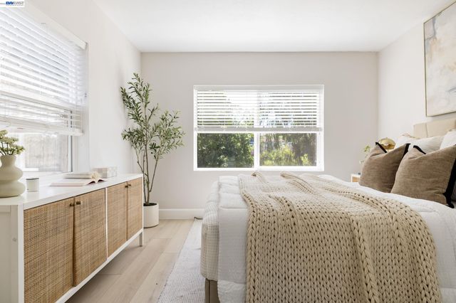 3954 Forest Hill Ave, Oakland, CA 94602