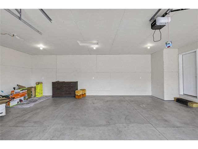 1213 Olivia Street SE, New Prague, MN 56071