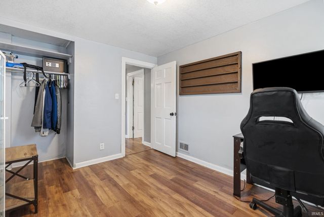 2015 Jessie Avenue, Fort Wayne, IN 46808