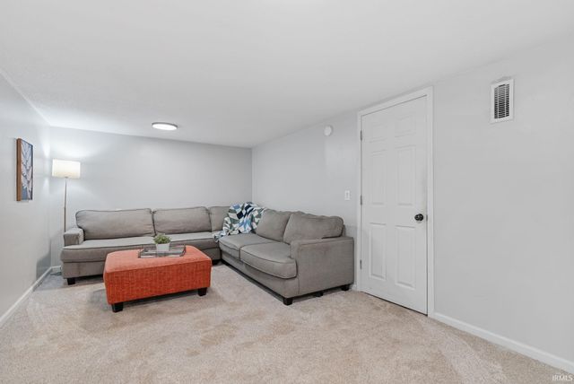 2015 Jessie Avenue, Fort Wayne, IN 46808