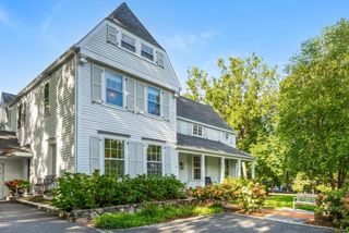 10 Prospect Avenue, Darien, CT 06820