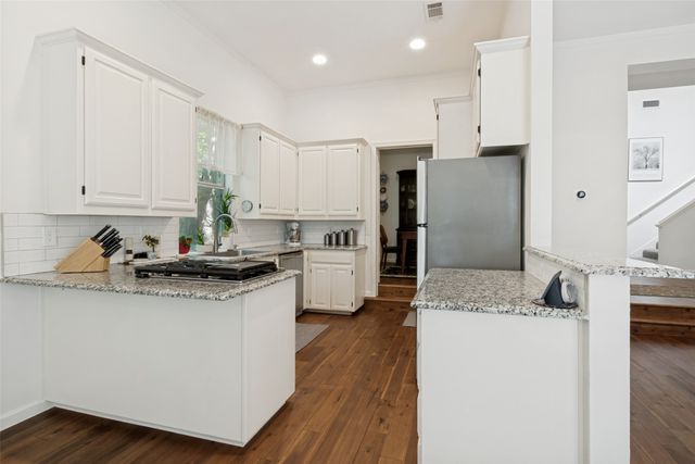 6705 Clear Springs Circle, Garland, TX 75044