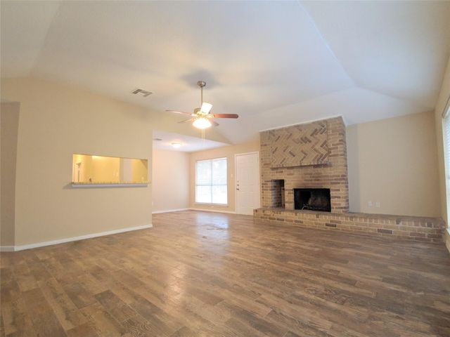 4410 Dawn Creek Lane, Spring, TX 77388