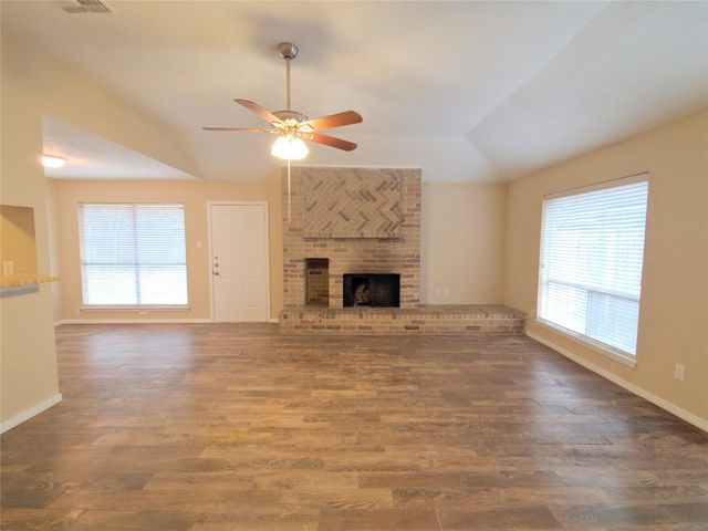 4410 Dawn Creek Lane, Spring, TX 77388