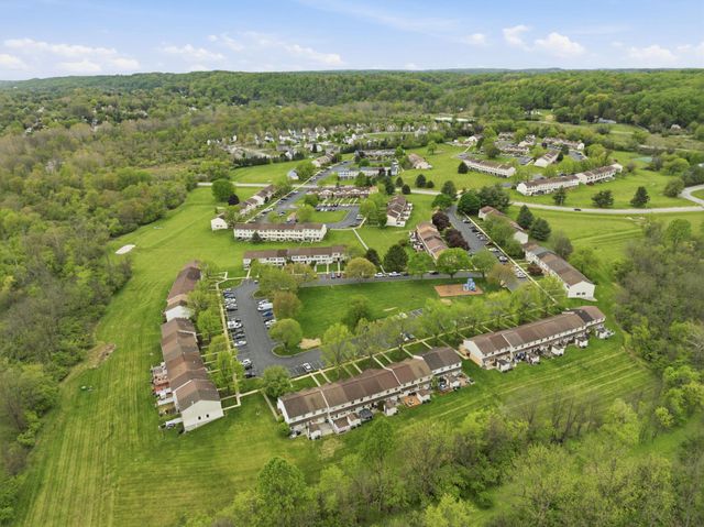 262 CARLYN CT, Downingtown, PA 19335