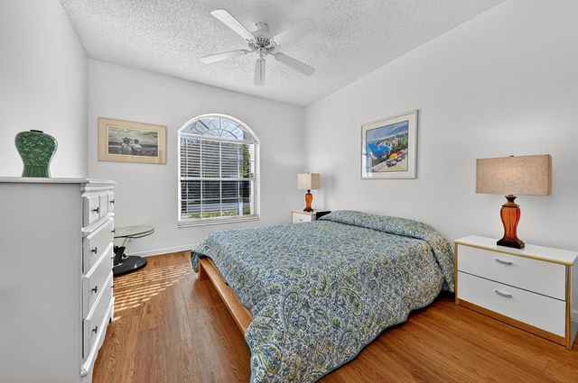 6140 Long Key Lane, Boynton Beach, FL 33472