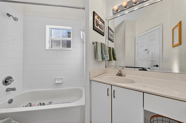 6140 Long Key Lane, Boynton Beach, FL 33472