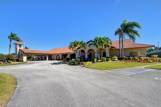 6140 Long Key Lane, Boynton Beach, FL 33472