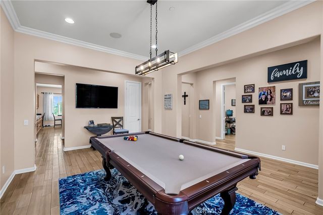 3309 Paseo De Valle, Riverside, CA 92503