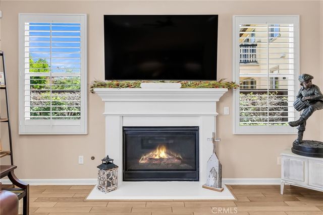 3309 Paseo De Valle, Riverside, CA 92503