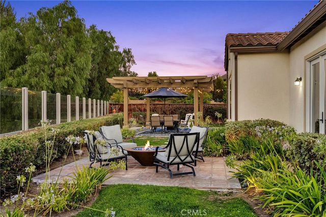 3309 Paseo De Valle, Riverside, CA 92503