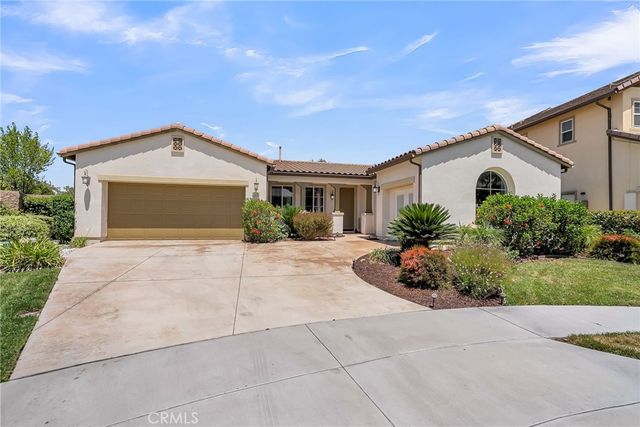 3309 Paseo De Valle, Riverside, CA 92503