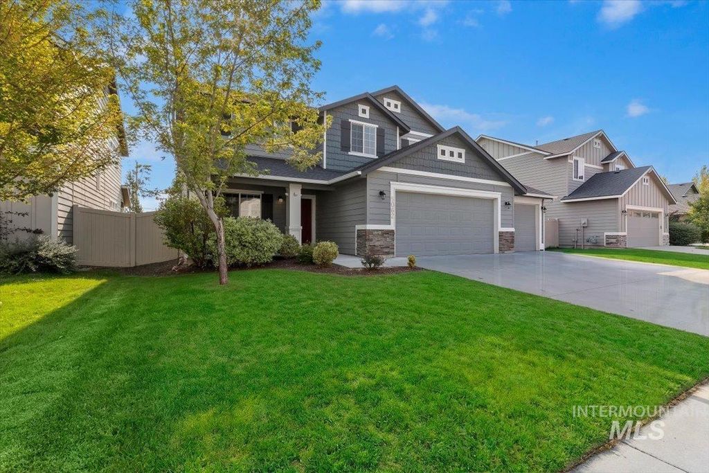 5062 N Maplestone Ave, Meridian, ID 83646 photo 2