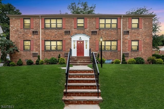 39 Sandra Circle 1, Westfield Town, NJ 07090