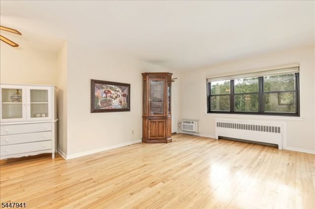 39 Sandra Circle 1, Westfield Town, NJ 07090