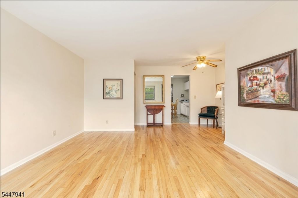 39 Sandra Circle 1, Westfield Town, NJ 07090 — photo 4