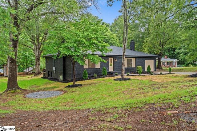 528 Garvin Street, Pickens, SC 29671