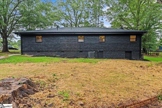 528 Garvin Street, Pickens, SC 29671