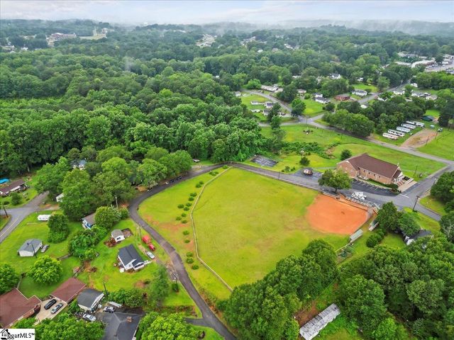 528 Garvin Street, Pickens, SC 29671
