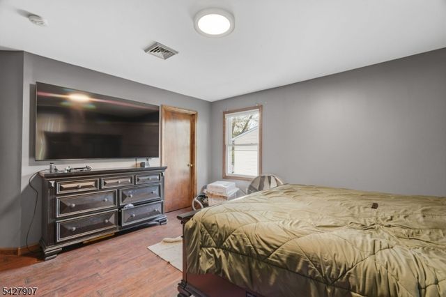 145 Sheridan Ave, Roselle Park Boro, NJ 07204