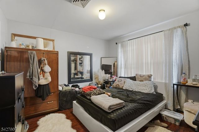 145 Sheridan Ave, Roselle Park Boro, NJ 07204