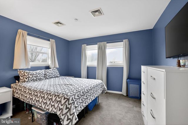 313 W WALNUT ST, Pottstown, PA 19464