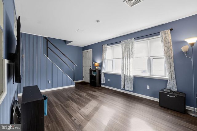 313 W WALNUT ST, Pottstown, PA 19464