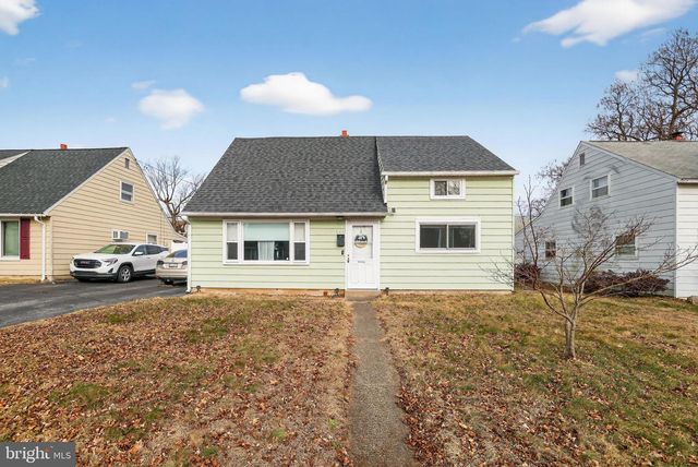 313 W WALNUT ST, Pottstown, PA 19464