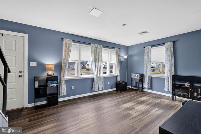 313 W WALNUT ST, Pottstown, PA 19464