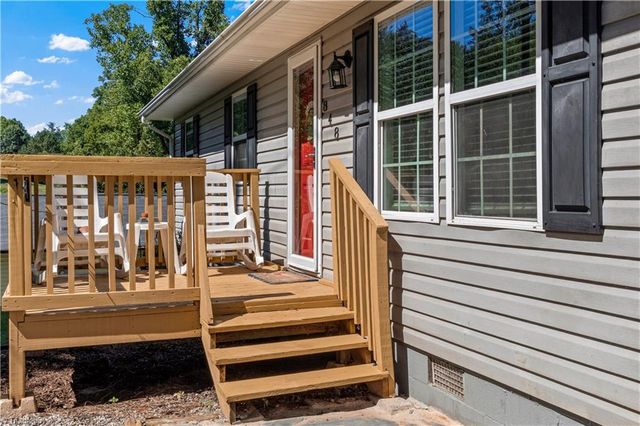 848 Huffman River Lane, Purlear, NC 28665