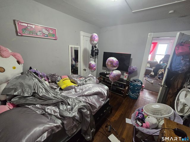 18-20 Clinton Avenue, Bridgeport, CT 06605