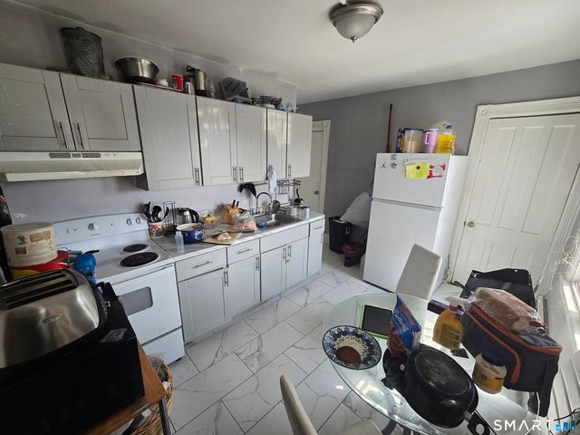 18-20 Clinton Avenue, Bridgeport, CT 06605