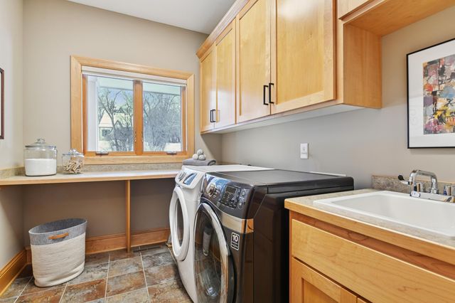 1411 Archwood Road, Minnetonka, MN 55305