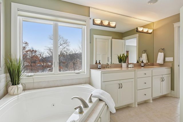 1411 Archwood Road, Minnetonka, MN 55305