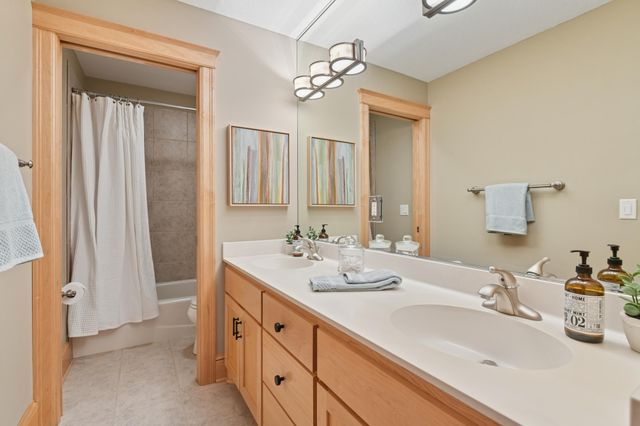 1411 Archwood Road, Minnetonka, MN 55305