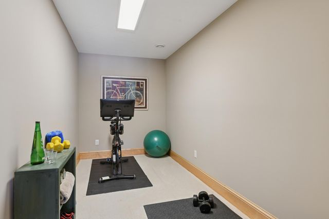 1411 Archwood Road, Minnetonka, MN 55305