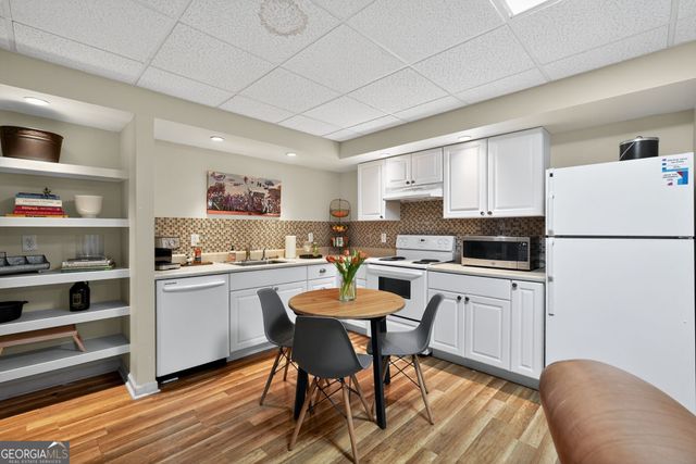 1510 Shade Tree Way, Alpharetta, GA 30009