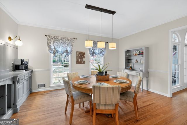 1510 Shade Tree Way, Alpharetta, GA 30009