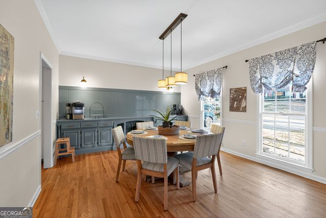 1510 Shade Tree Way, Alpharetta, GA 30009