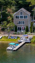 197 Roxy Cahoon Rd, Plymouth, MA 02360