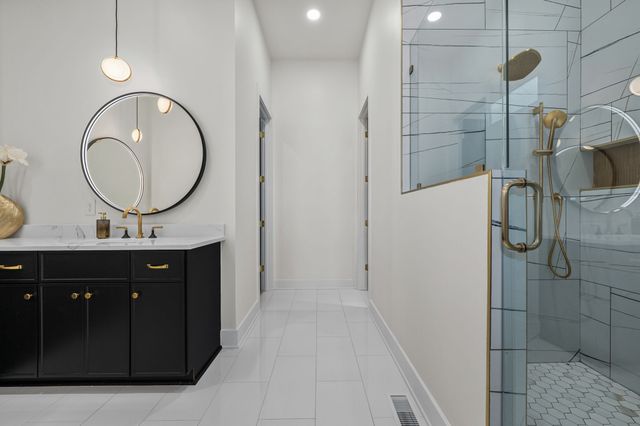 1510 Boscobel St Unit A, Nashville, TN 37206