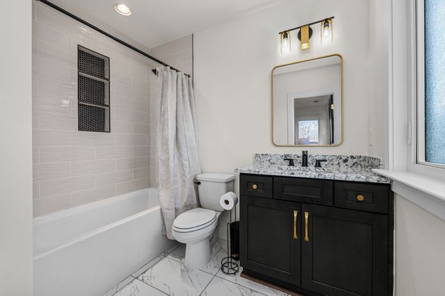 1510 Boscobel St Unit A, Nashville, TN 37206