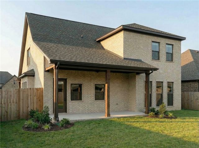 316 S Happy Hollow Road, Fayetteville, AR 72701