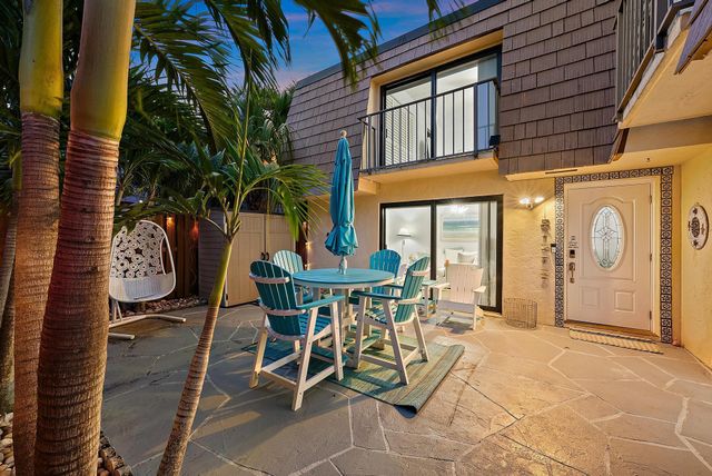 130 Ocean Cove Drive, Jupiter, FL 33477