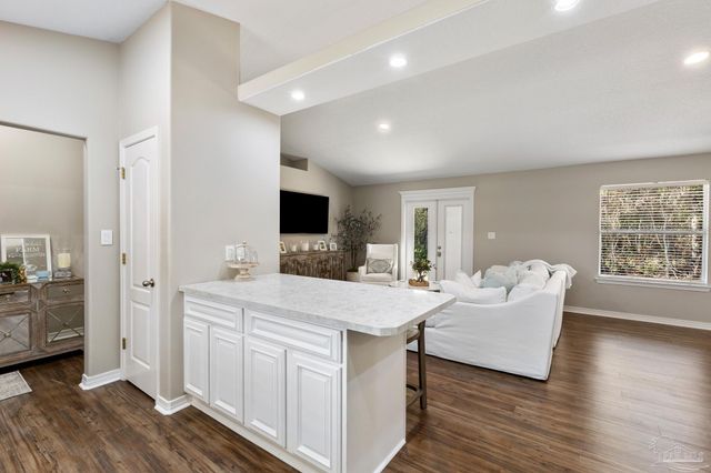 327 El Matador Trl, Pensacola, FL 32506