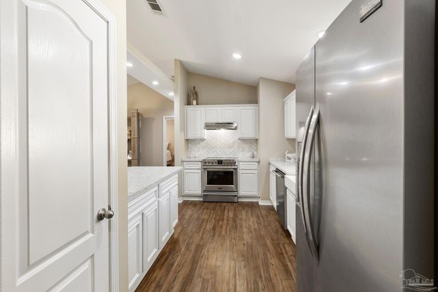 327 El Matador Trl, Pensacola, FL 32506