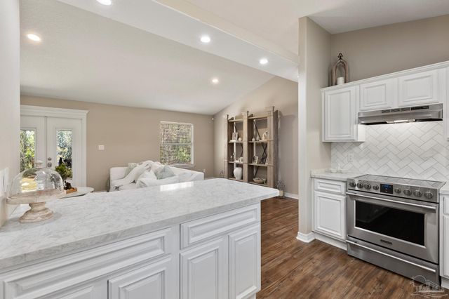 327 El Matador Trl, Pensacola, FL 32506