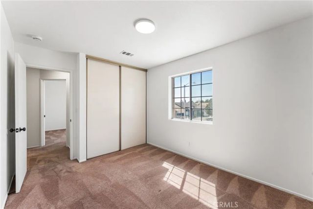 1000 Cloverdale Court, Rosamond, CA 93560